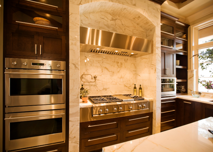 BUSINESS FOR SALE !!! CATERING CENTRAL KITCHEN FOR SALE IN DIP-  4000 SQFT