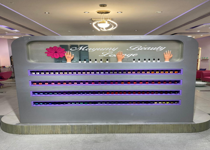 Beautiful Ladies Salon for sale in an attractive location