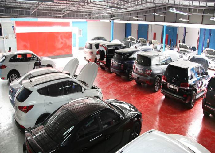 BUSINESS FOR SALE !!! Highly Profitable Garage for sale in Al Quoz
