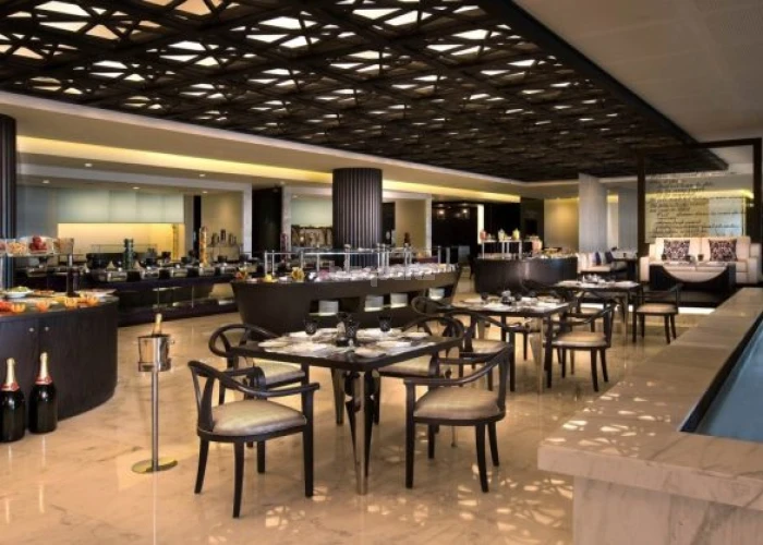 BUSINESS FOR SALE!!!!!! WELL ESTABLISHED HIGHLY PROFITABLE CAFE & ALL DAY BREAKFAST/RESTAURANT FOR SALE IN AL NAHYAN CAMP - ABU DHABI!!!!!!