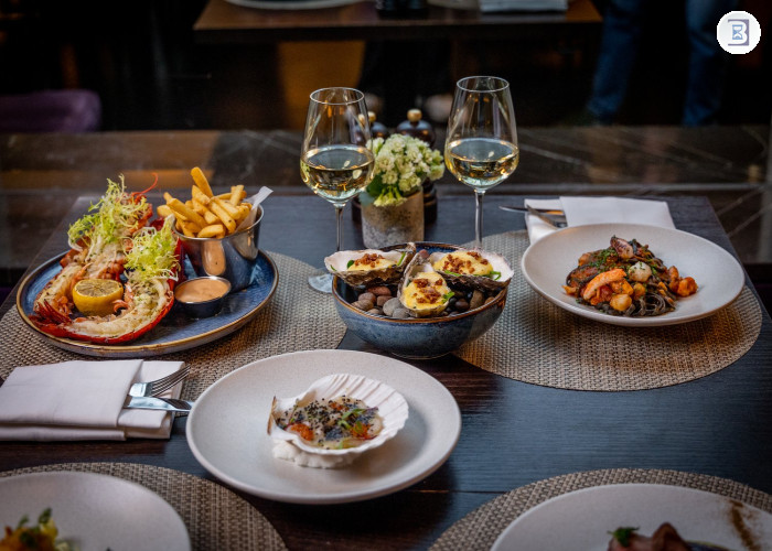 COZY RUNNING  RESTAURANT FOR SALE IN BUSINESS BAY,  DUBAI