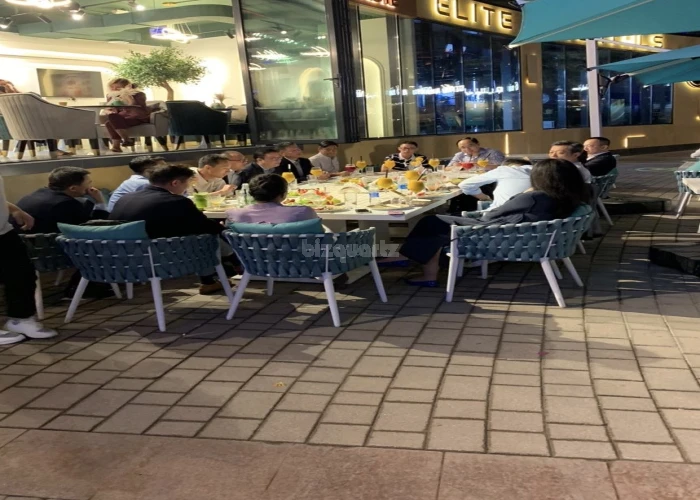 HIGHLY Profitable coffee shop restaurant Dubai Marina