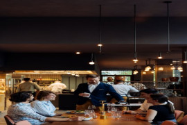 Restaurant and Café Located in the Center of Dubai Marina For Sale